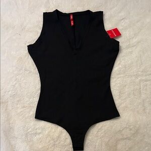 NWT SPANX Black V-Neck Sleeveless Bodysuit